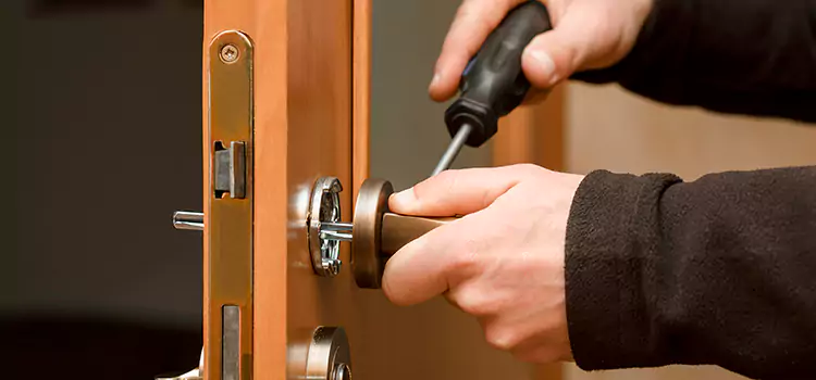Semi Truck Locksmith Apple Valley